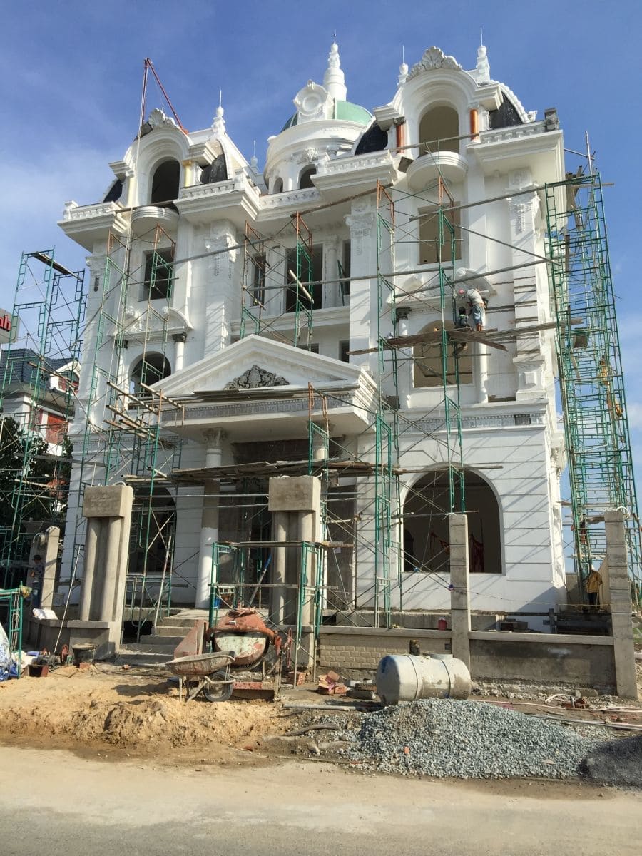 sua chua biet thu tron goi tai binh duong
