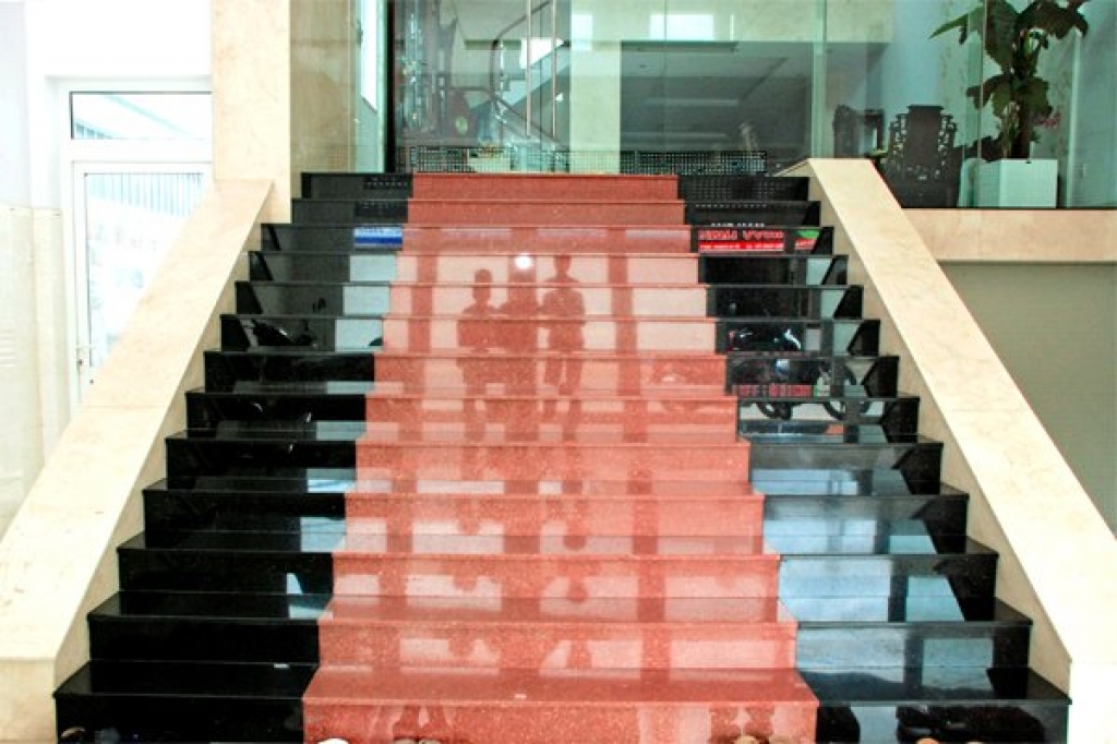 ốp đá granite cấp mặt tiền 