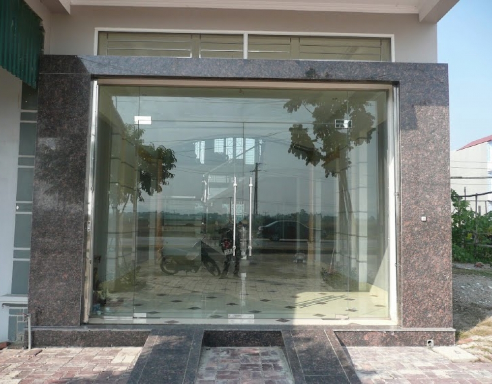 ốp đá hoa cương mặt tiền 