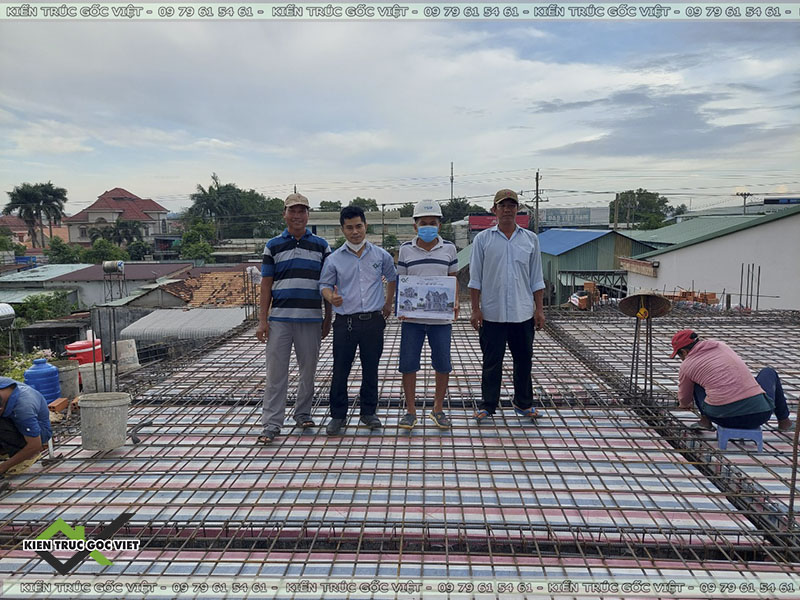 Thi công sắt sàn nhà ở tại Bình Dương