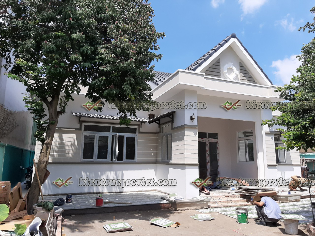 Xây dựng hoàn thiện 